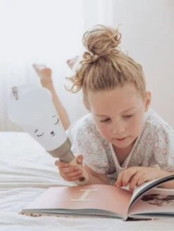 Coffret Lampe Nomade 5 En 1 Pipouette Fait Dodo MAISON POLOCHON Blanc - Polochon -Magasin De Produits Pour Bébés coffret lampe nomade 5 en 1 pipouette fait dodo maison polochon 2