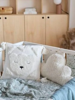 Coussin Avec Applications Sherpa Ours Berbère Ecru - Vertbaudet 9 Coussin Avec Applications Sherpa Ours Berbère Ecru - Vertbaudet -Magasin De Produits Pour Bébés coussin avec applications sherpa ours berbere 3