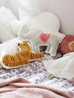 Lot De 2 Coussins Animaux EDEN INDIA Multicolore - Vertbaudet 11 Lot De 2 Coussins Animaux EDEN INDIA Multicolore - Vertbaudet -Magasin De Produits Pour Bébés lot de 2 coussins animaux eden india 4