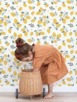 Papier Peint Citrons Louise LILIPINSO Jaune - Lilipinso -Magasin De Produits Pour Bébés papier peint citrons louise lilipinso 1