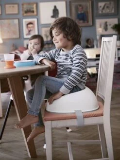 Rehausseur De Chaise BABYBJORN Blanc - Baby Bjorn -Magasin De Produits Pour Bébés rehausseur de chaise babybjorn 2